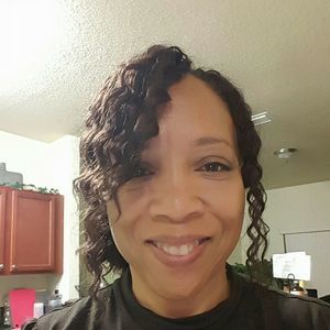 Meet your Posher, Gina